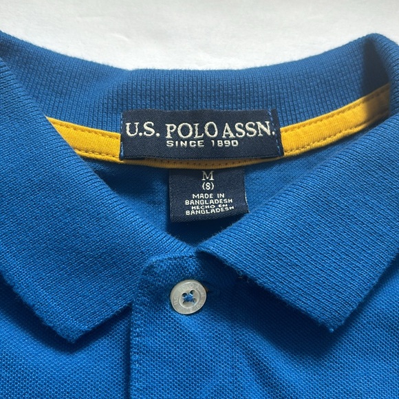 US Polo blue with yellow logo short sleeve shirt boys size 8 medium 100% cotton - Picture 2 of 4